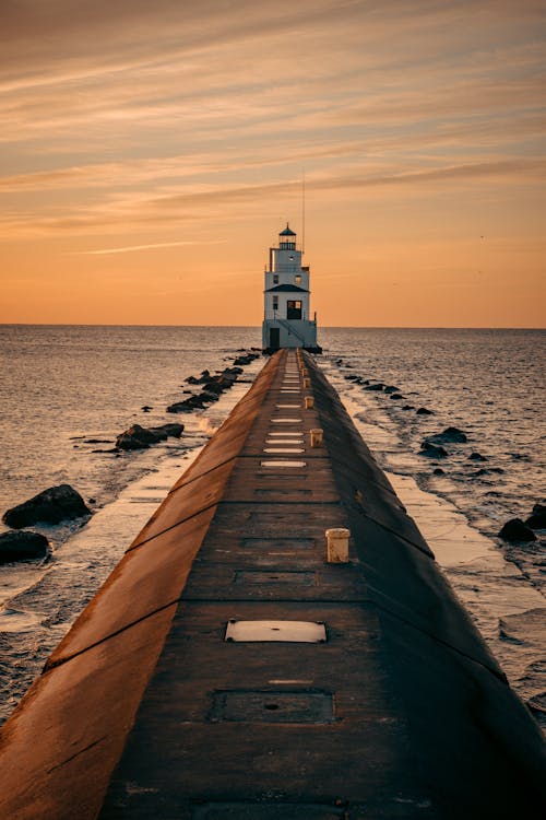 Faro y Salinas de Fuencaliente