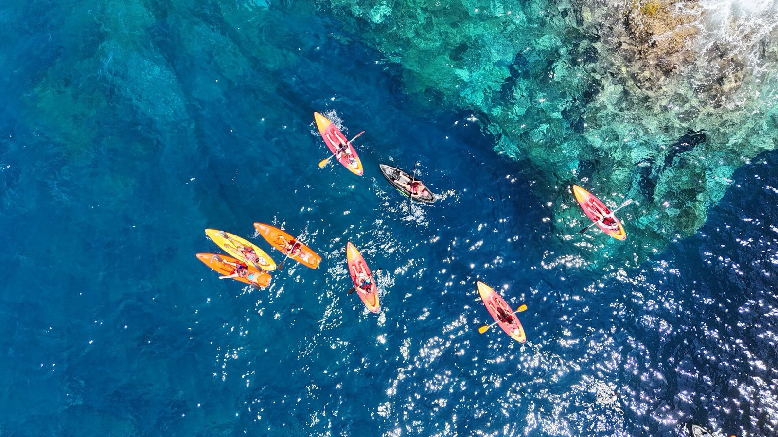 Vista aérea con dron del Porís de Candelaria y la costa de Tijarafe